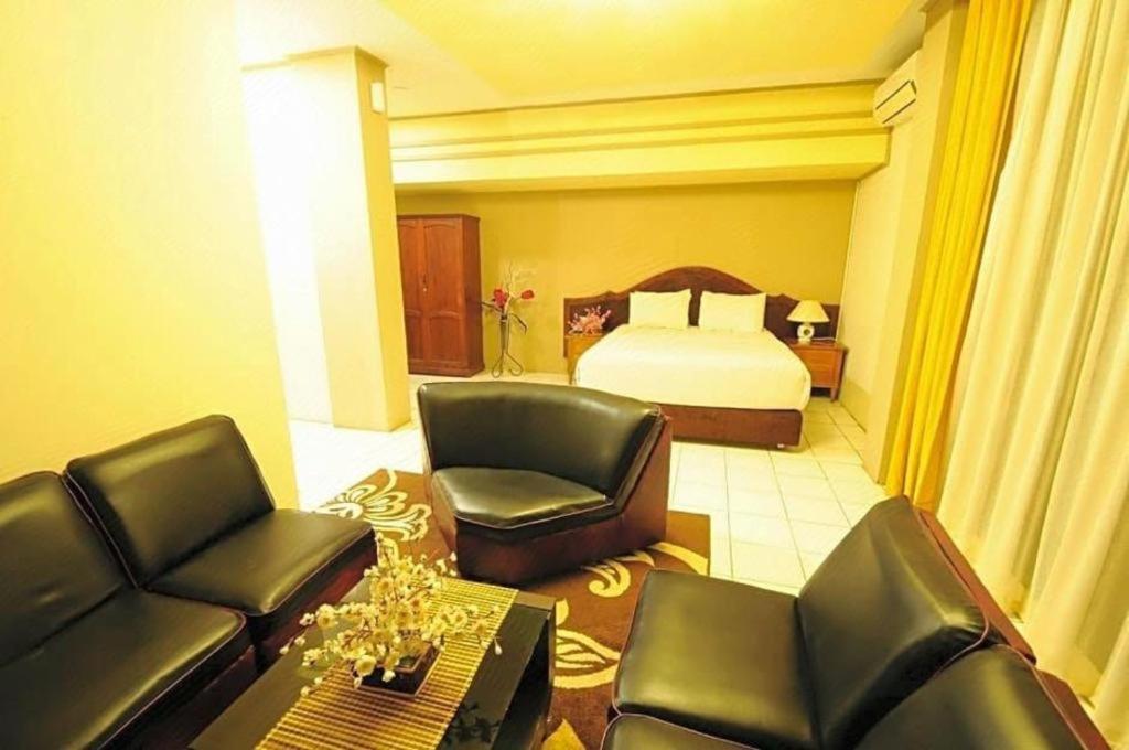 Hotel Benteng Bukittinggi Bagian luar foto